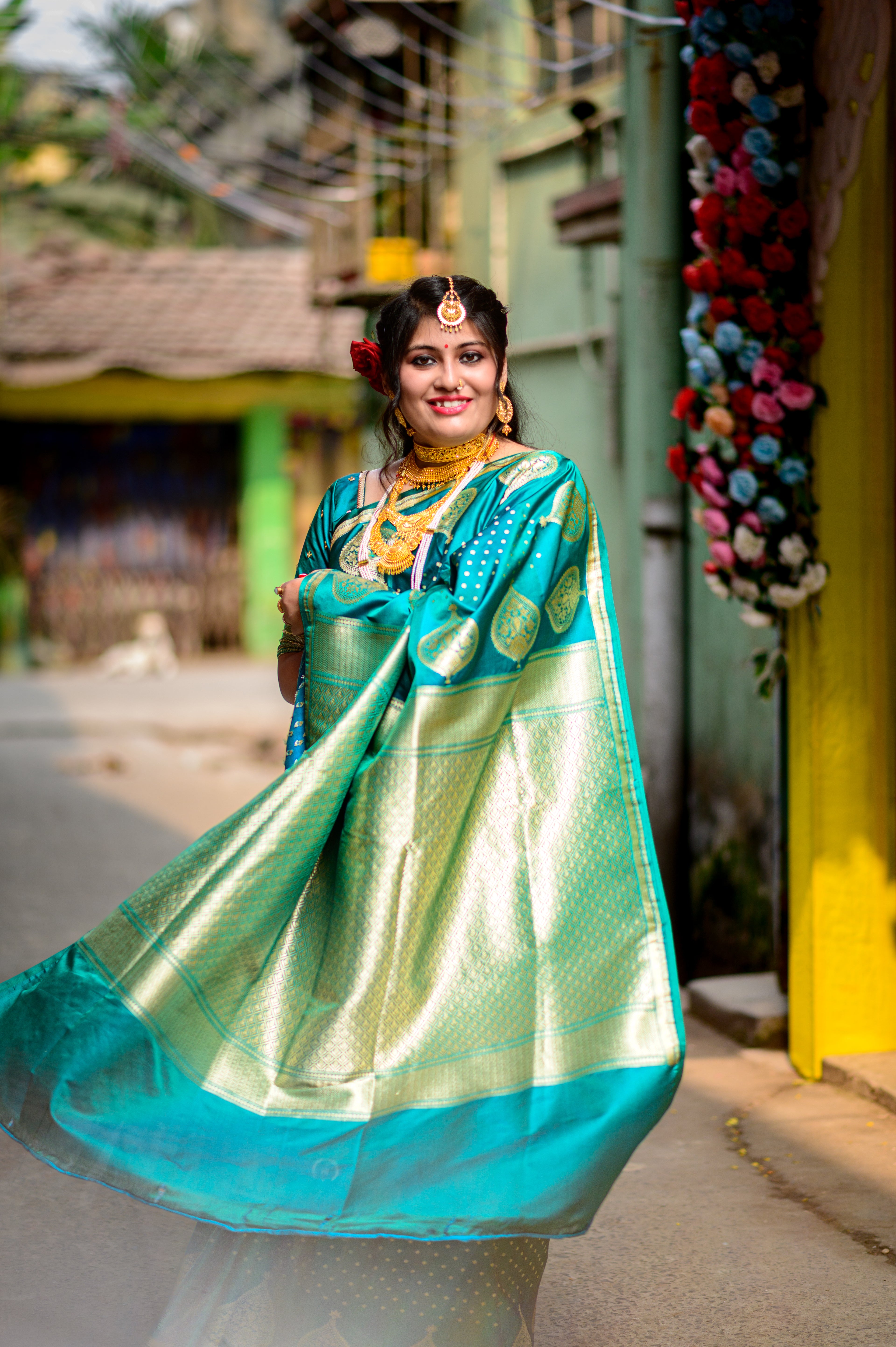 REGAL BENGALI EMERALD BRIDAL BLOUSE