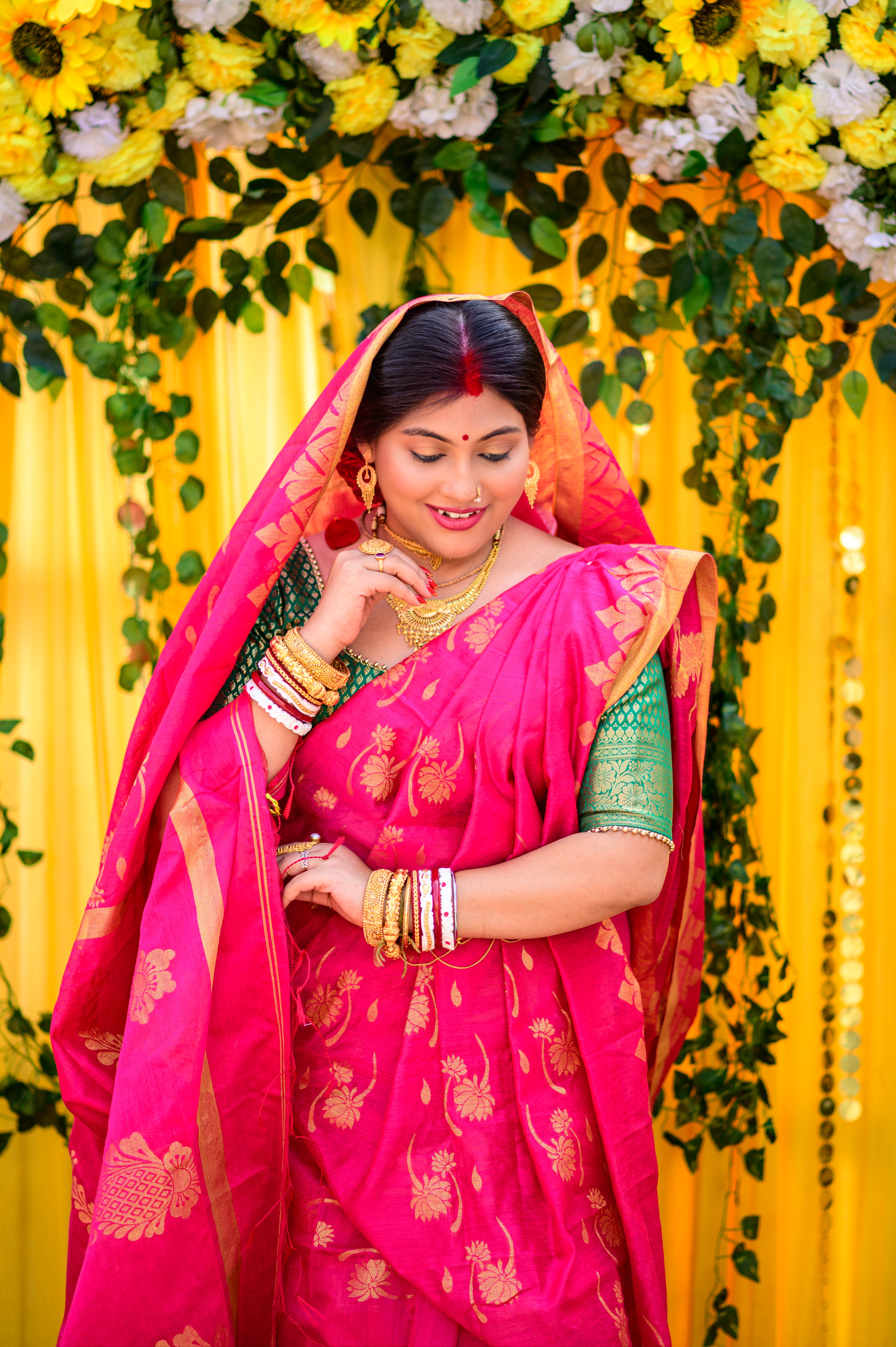 REGAL BENGALI EMERALD BRIDAL BLOUSE